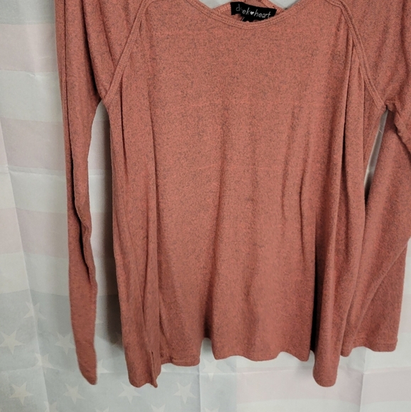 Derek heart Large Strappy Sweater - Picture 7 of 7